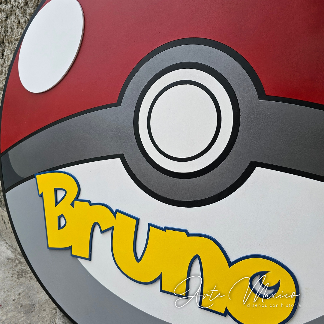 Pokemon Pokebola con Nombre