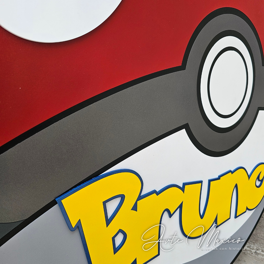 Pokemon Pokebola con Nombre