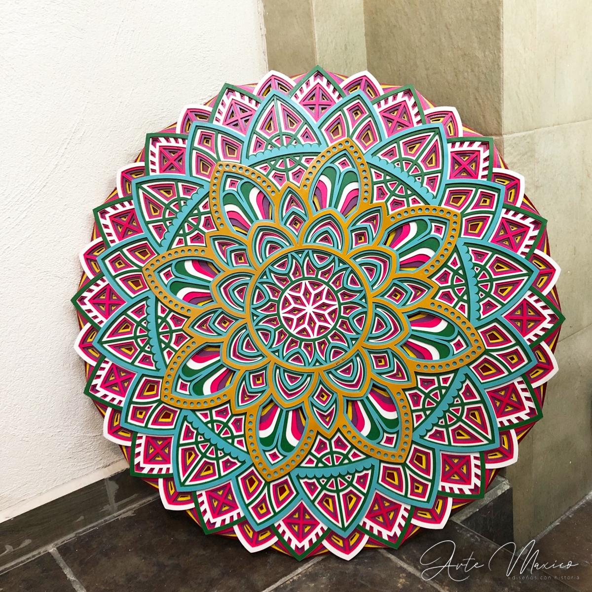 Mandala Multicapas Huichol