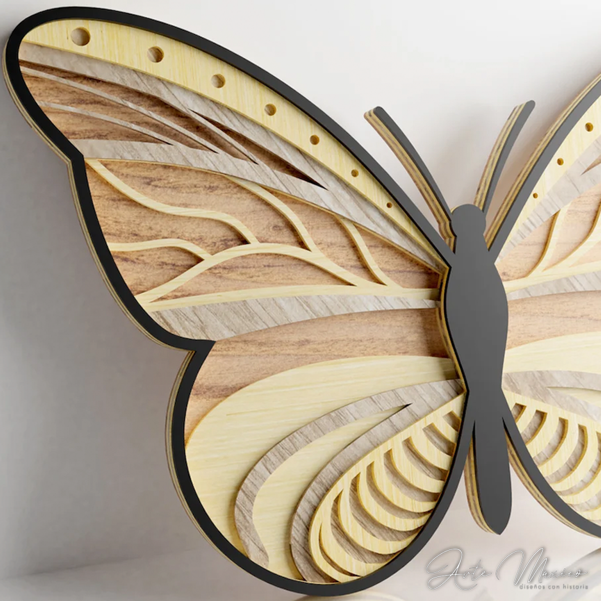 Mariposa Multicapas