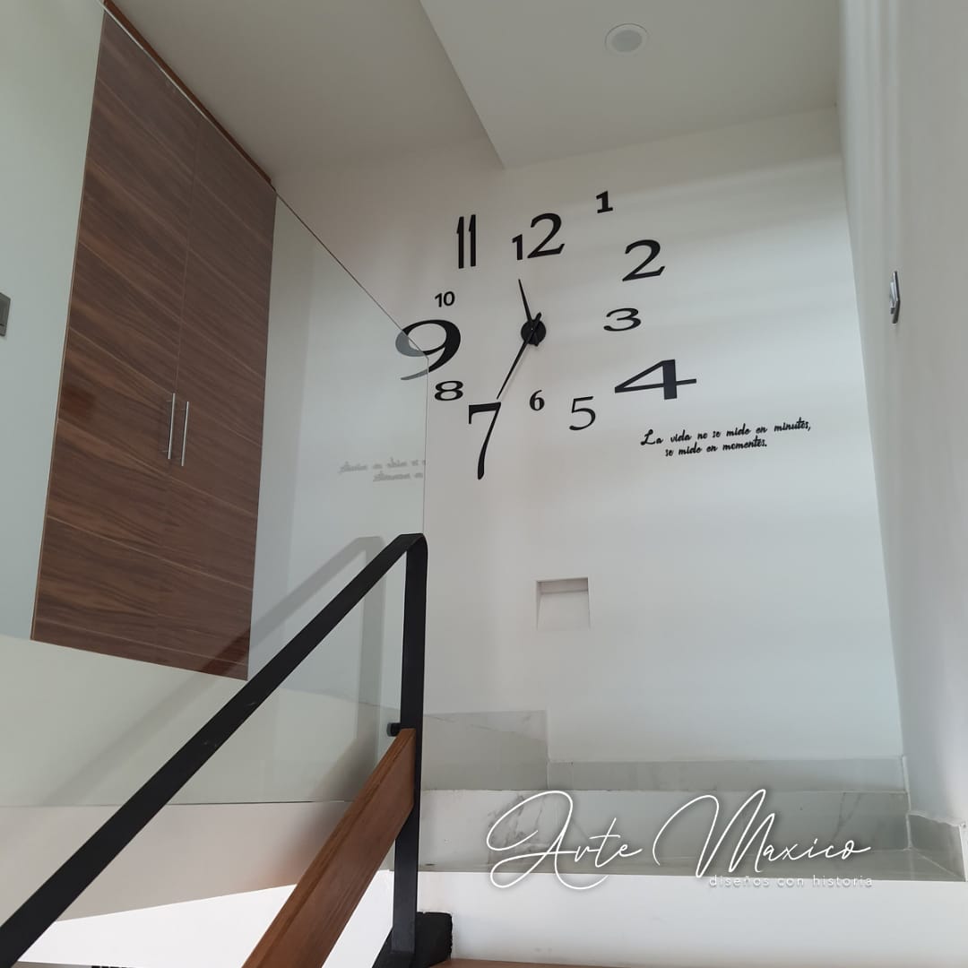 Reloj Dubuffet