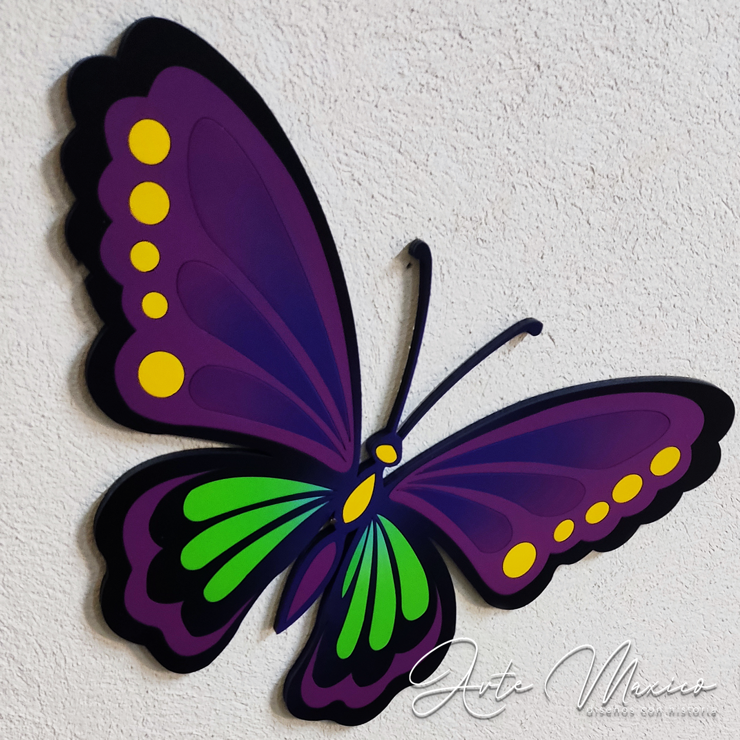 Mariposas Monarcas a Relieve
