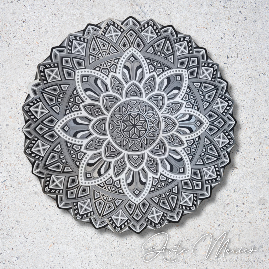 Mandala Multicapas Black & White